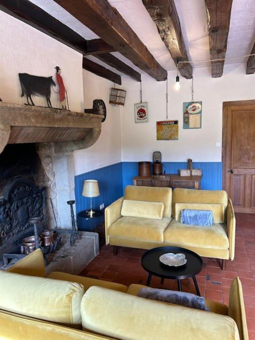 La Maison De Barbara La Guiche Exterior photo